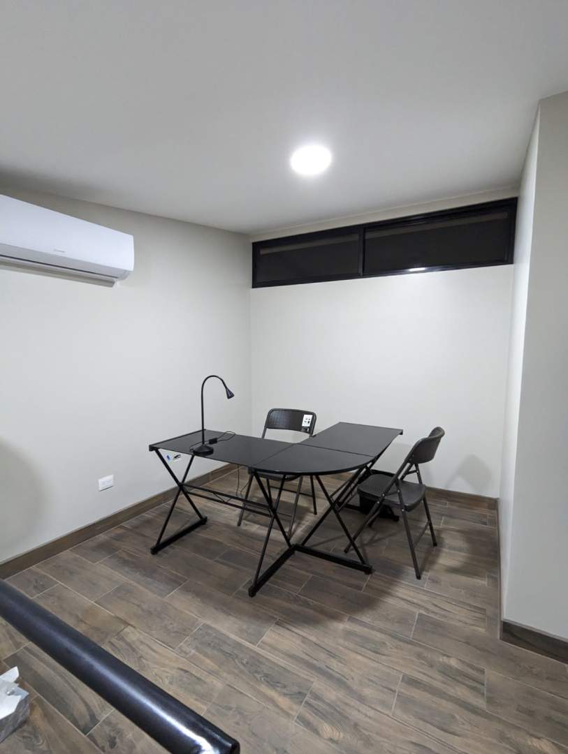 P6985-c2d6c6a81ae6f77557bff3a6712d4653