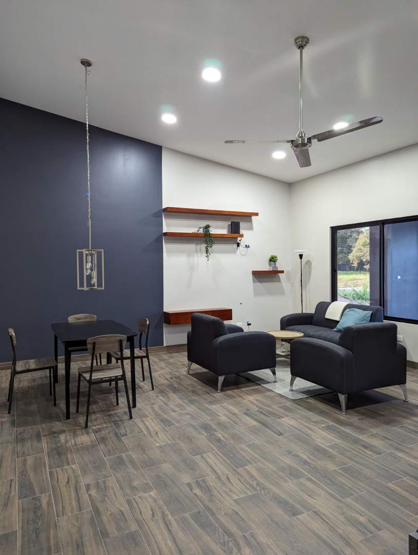 P6985-f163d86443459b65e40f4558d304f510