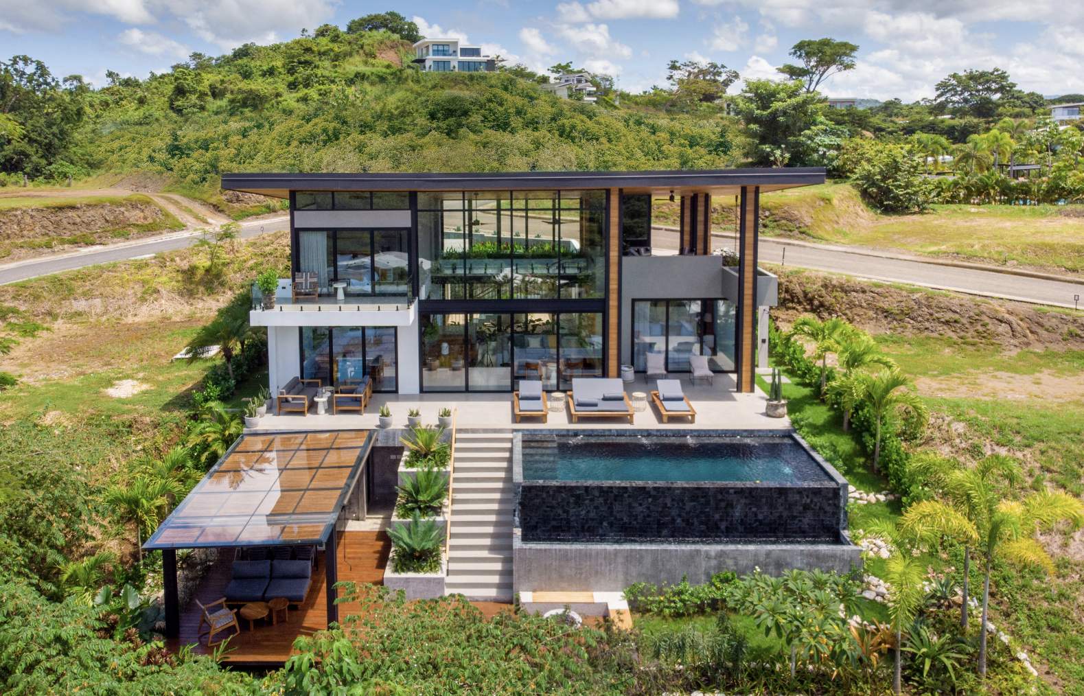 P7162-96c17571e292636aa3632fd77d948baf