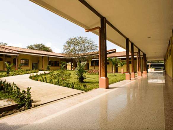 schools in guanancaste
