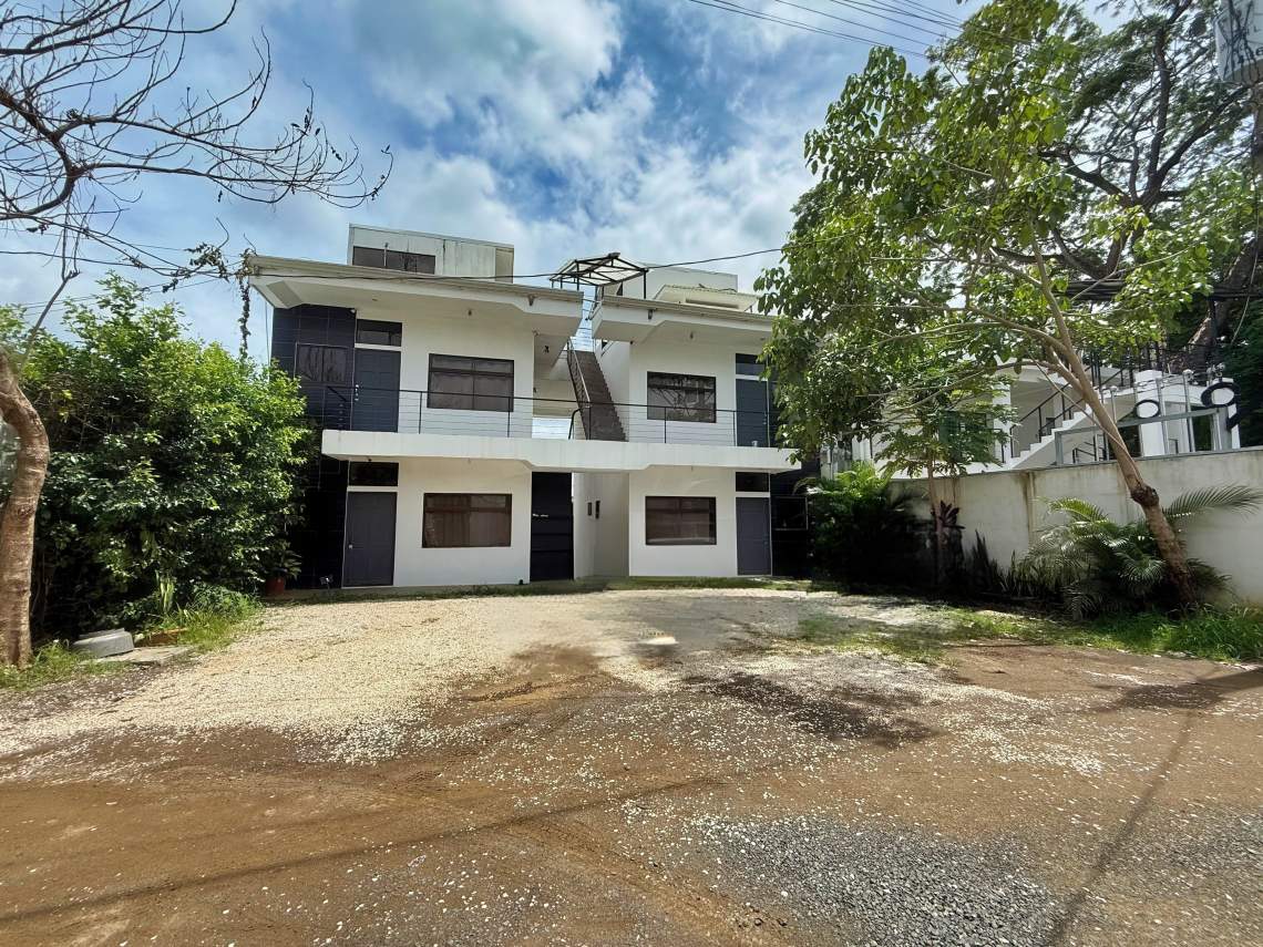 edificio 1fachada, apartamentos en huacas santac ruz