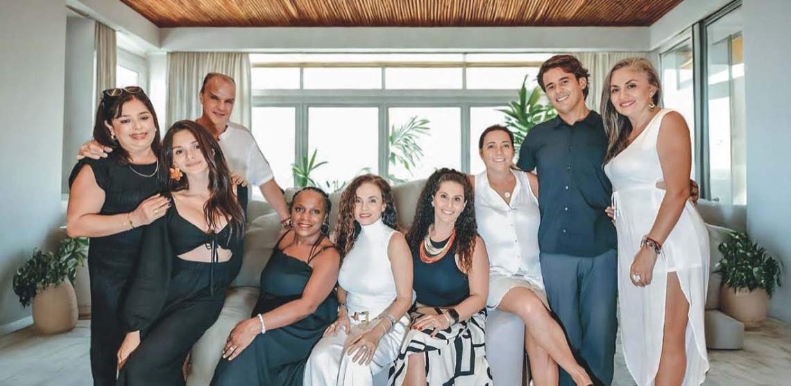 Real estate agent team at Summer Coast Realty